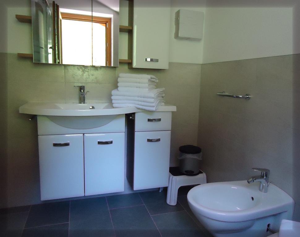 Stuebilerhof Apartment Ahrntal ห้อง รูปภาพ