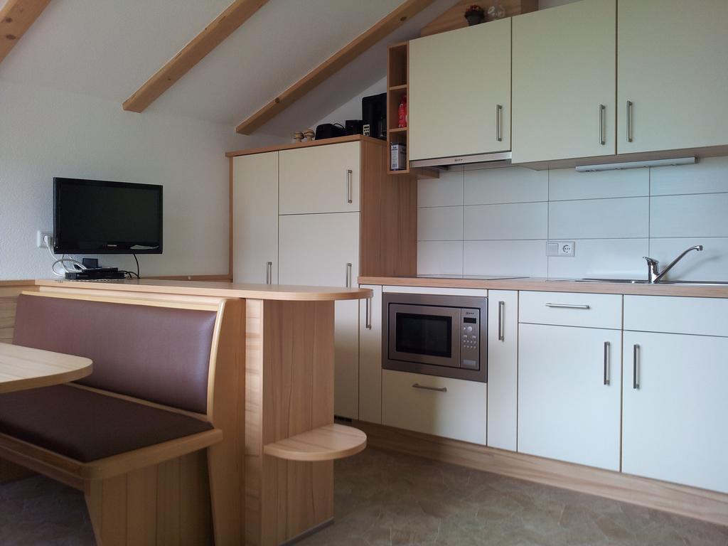 Stuebilerhof Apartment Ahrntal ห้อง รูปภาพ