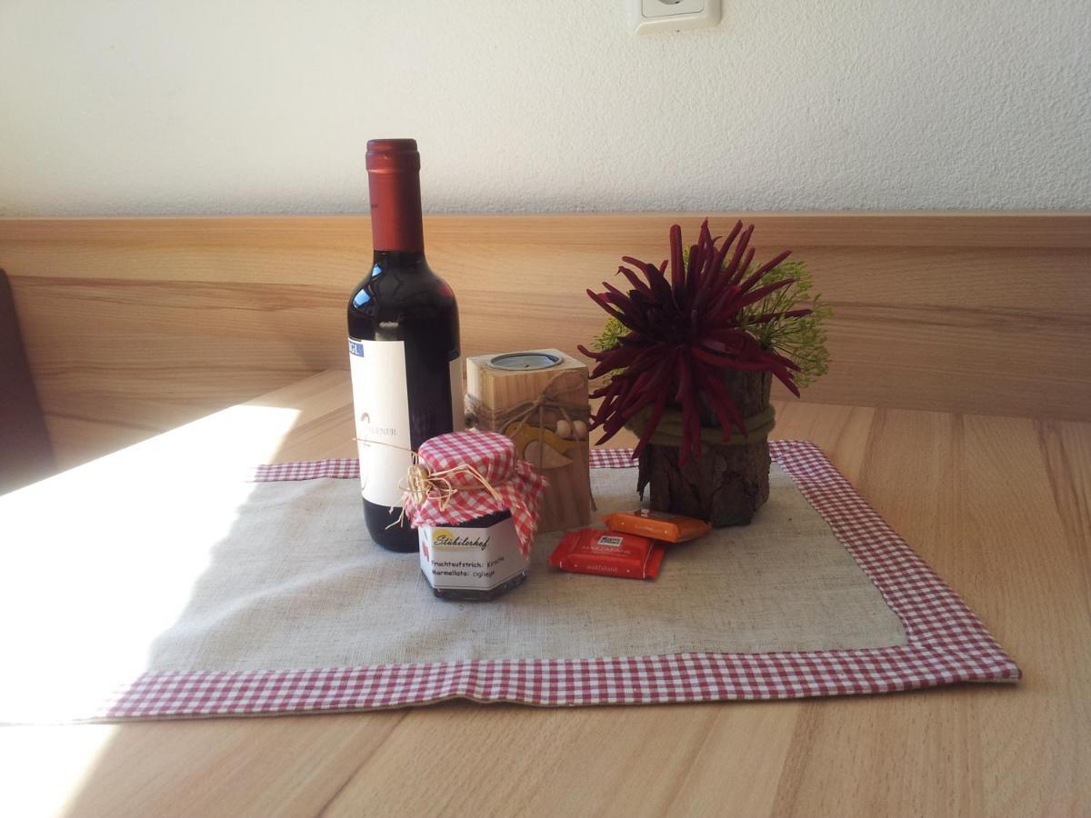 Stuebilerhof Apartment Ahrntal ภายนอก รูปภาพ